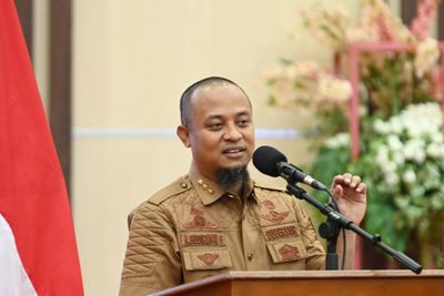 Gubernur Sulsel transfer Rp222 M DBH bagi 24 kabupaten
