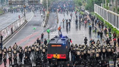 Penangkapan ‘Profesor R’ Terkait Aksi Demo Ricuh di Jakarta